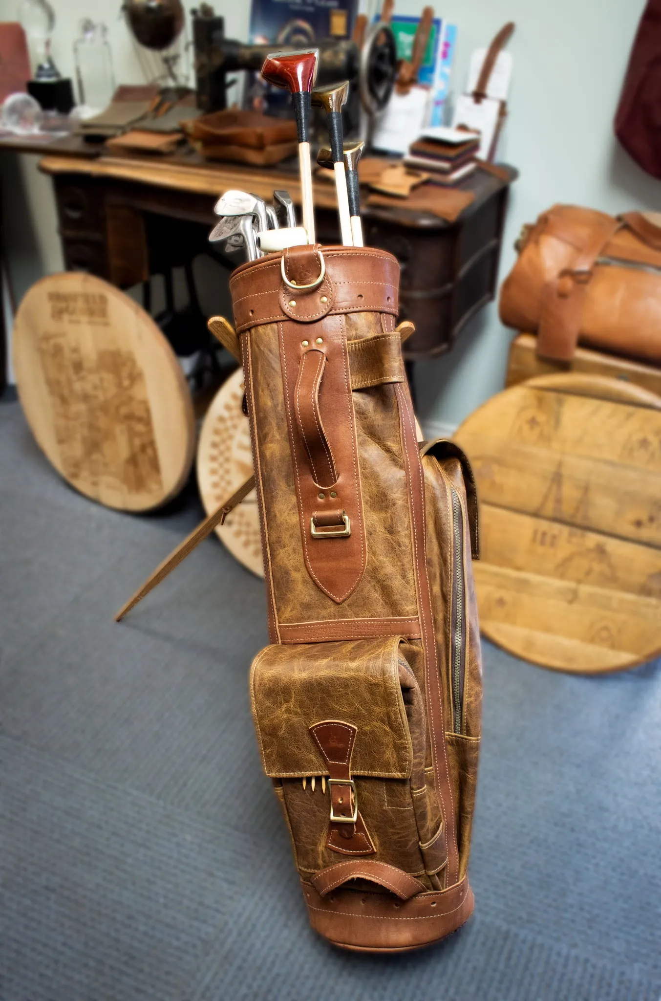 8 Premium Leather Airliner Style Golf Bag- Caramel Bison and Chestnut Leather Trim