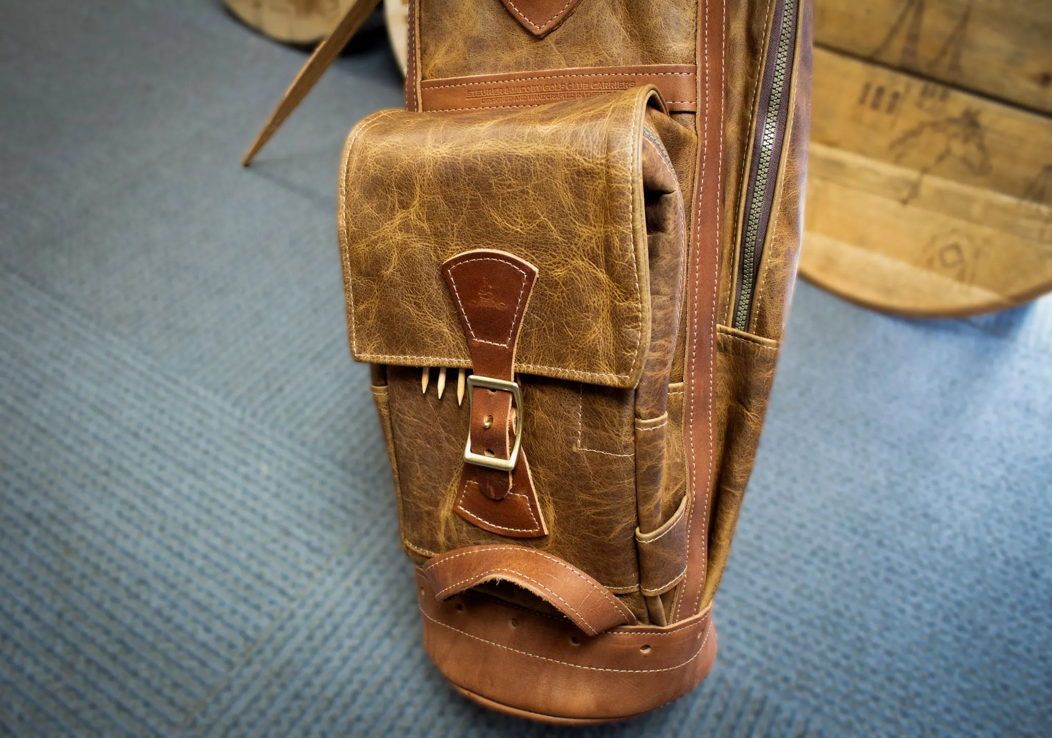 8 Premium Leather Airliner Style Golf Bag- Caramel Bison and Chestnut Leather Trim