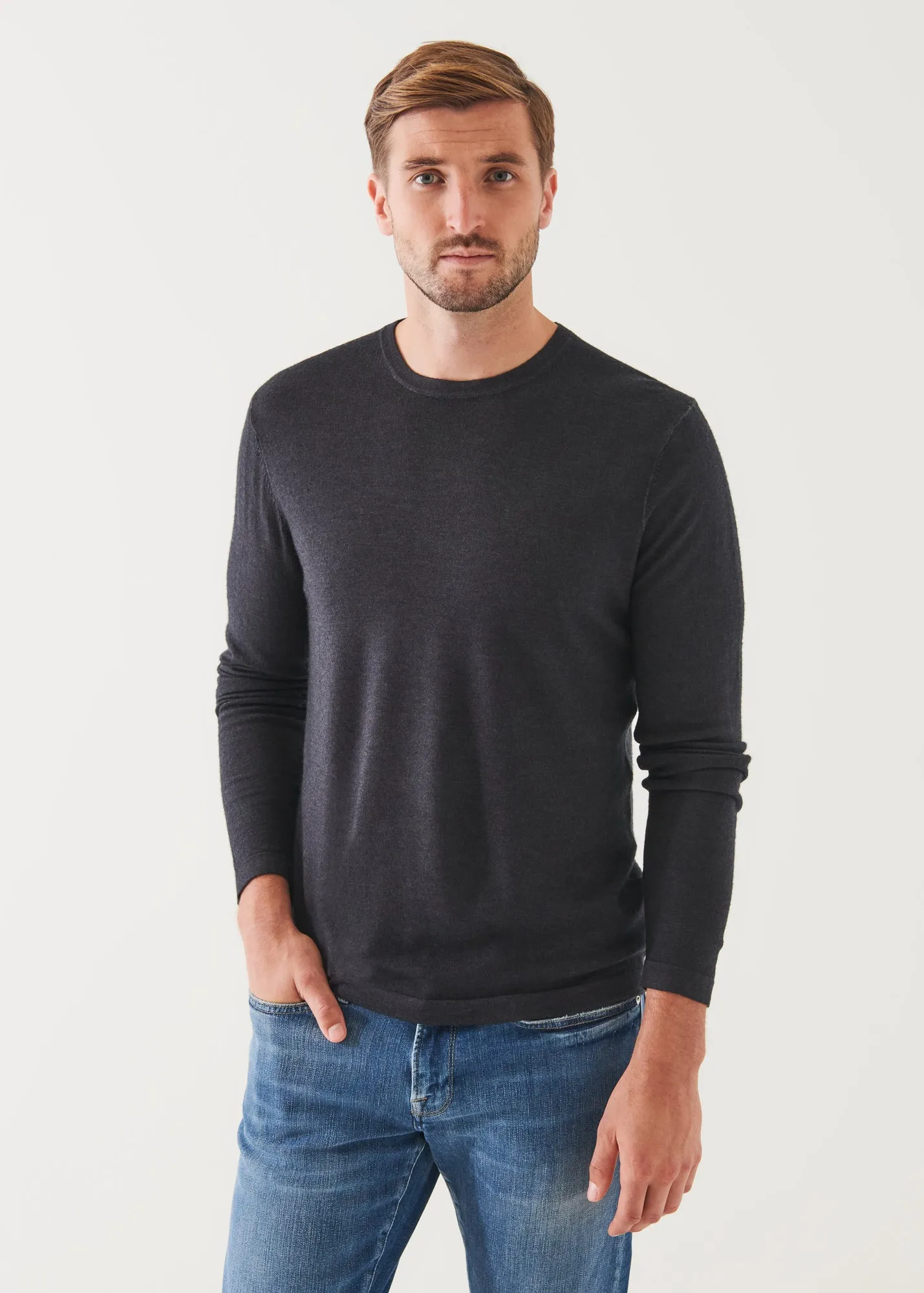 EXTRA-FINE MERINO VINTAGE WASH CREWNECK