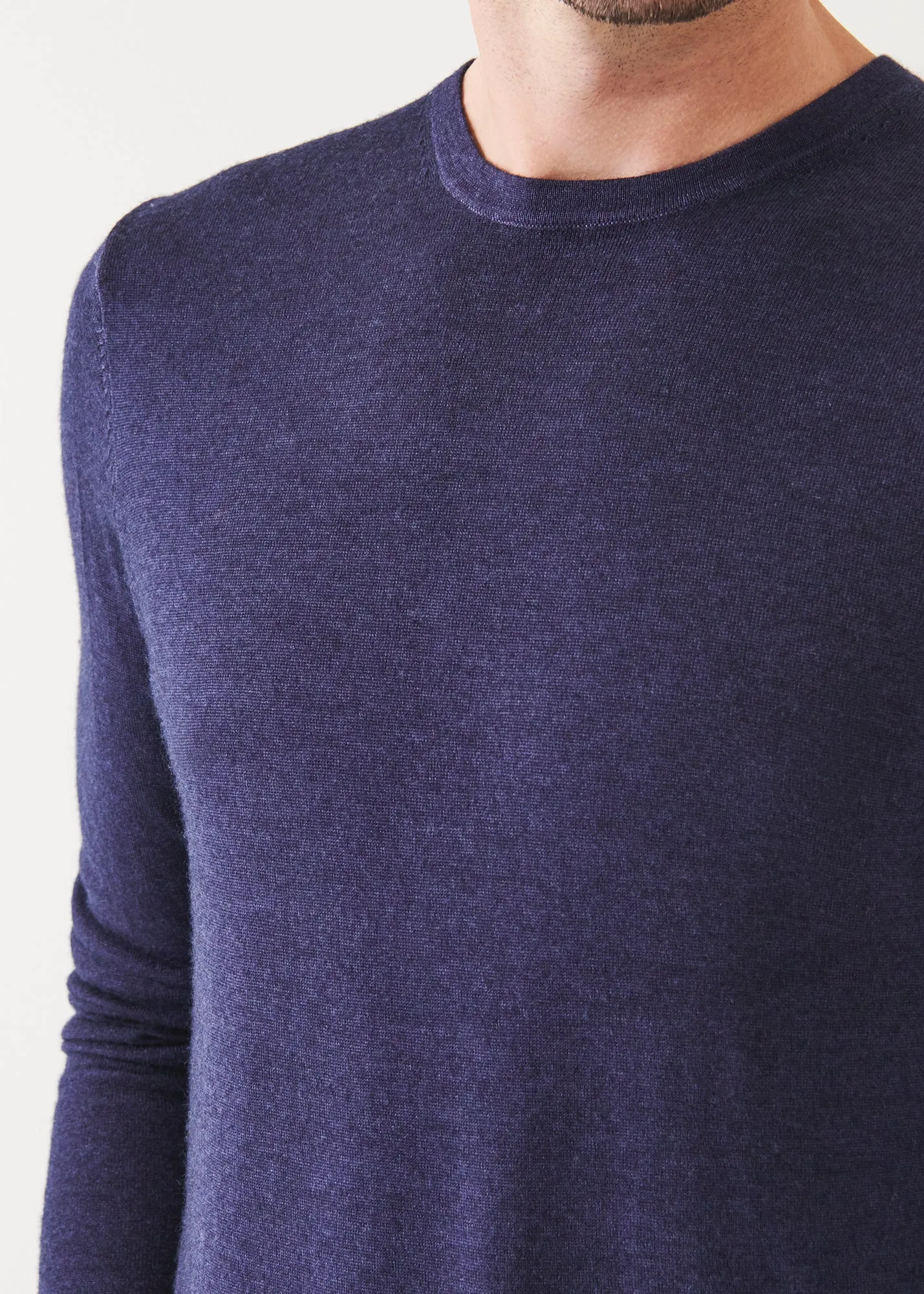 EXTRA-FINE MERINO VINTAGE WASH CREWNECK