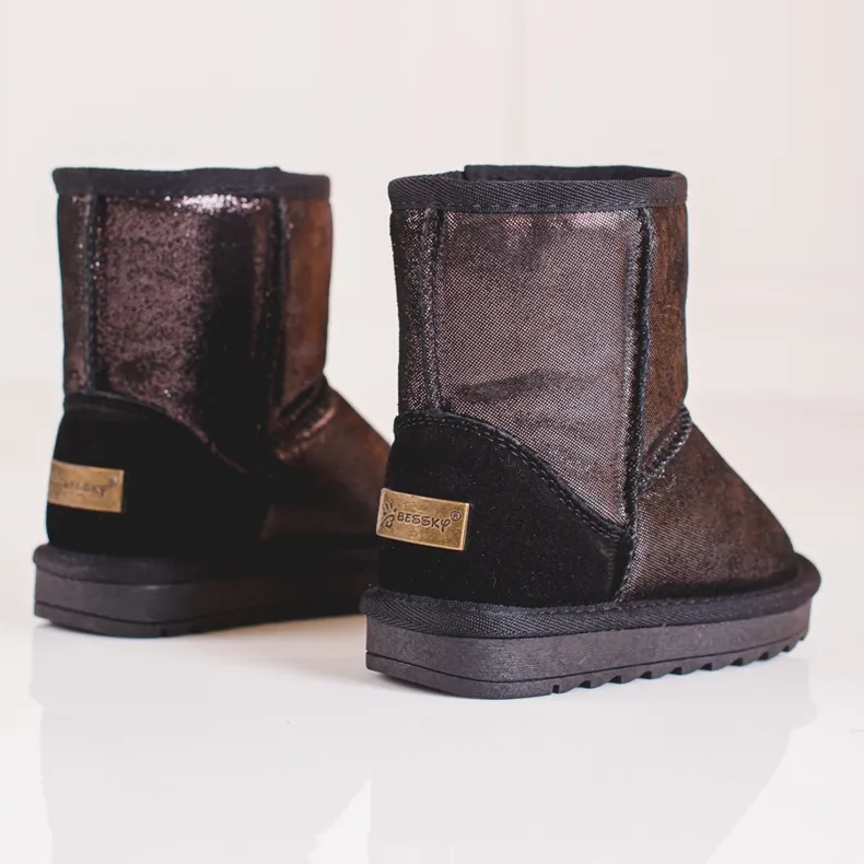 Girls' brown snow boots