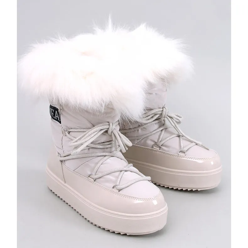 Kendals Beige fur snow boots