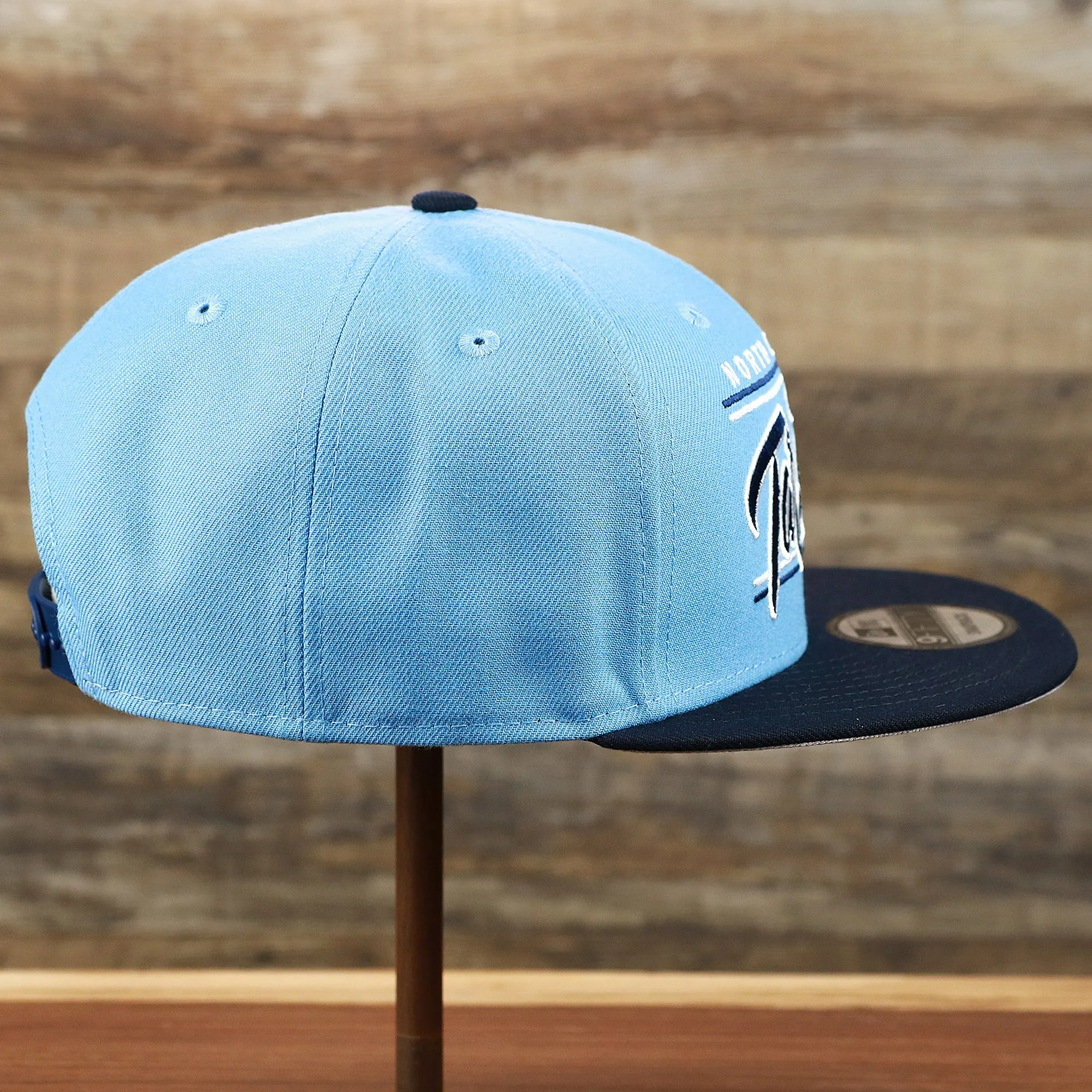 North Carolina Tar Heels Team Script Gray Bottom 9Fifty Snapback | Light Blue And Navy Blue Snap Cap