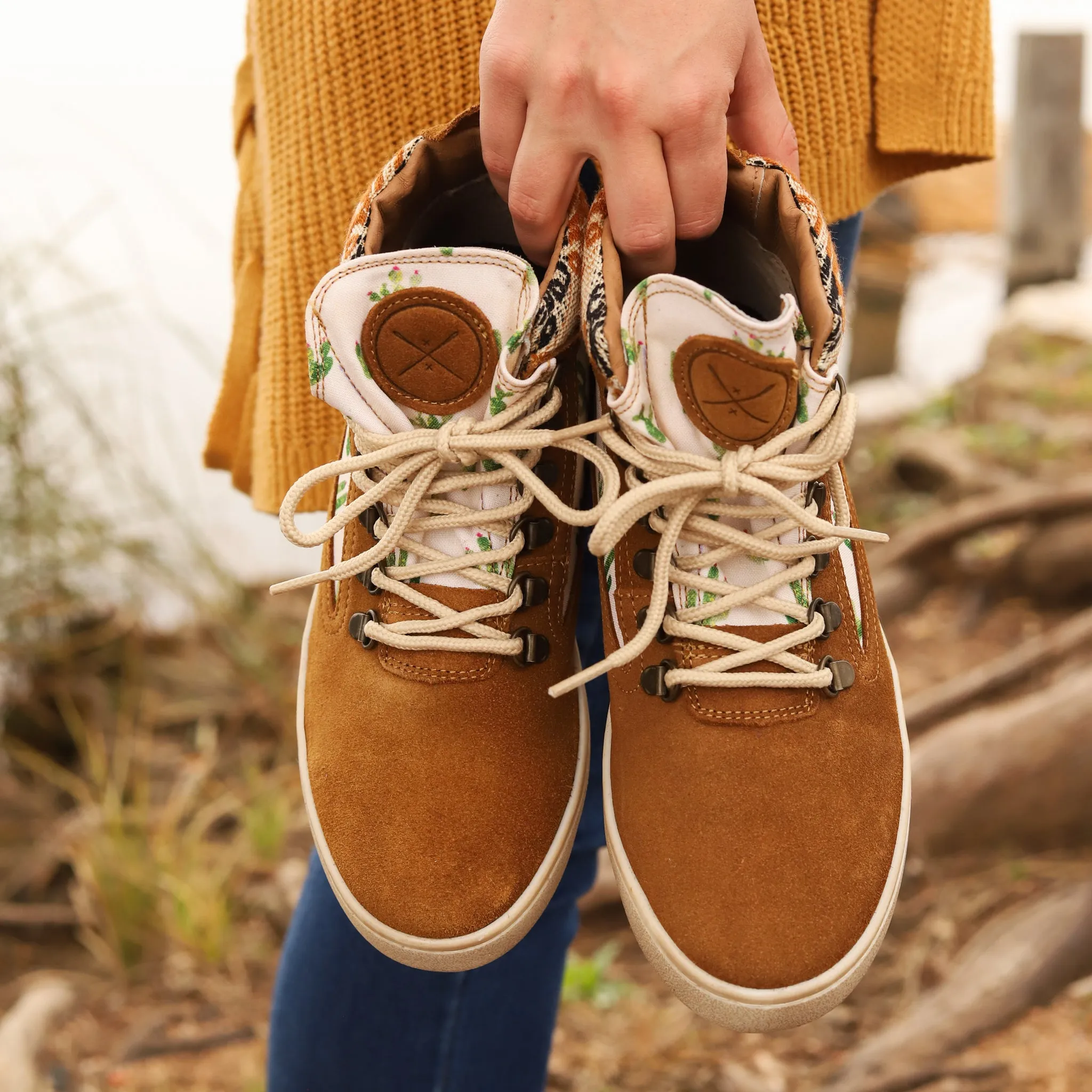 Prickly Camping Boot